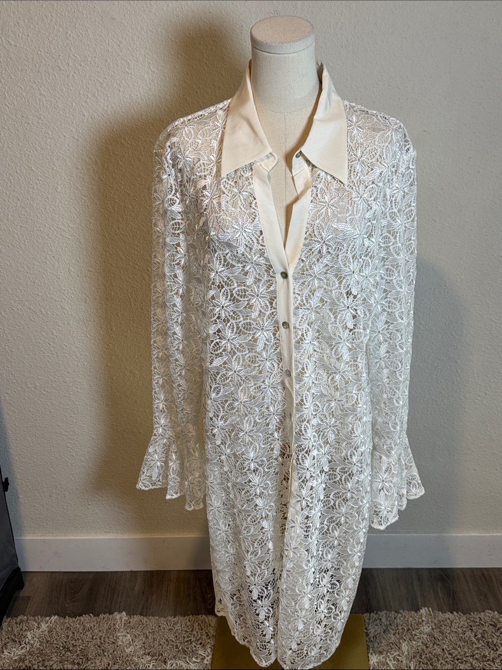 NWT Neiman Marcus Exclusive Lace Button Front Duster Ivory size XL
